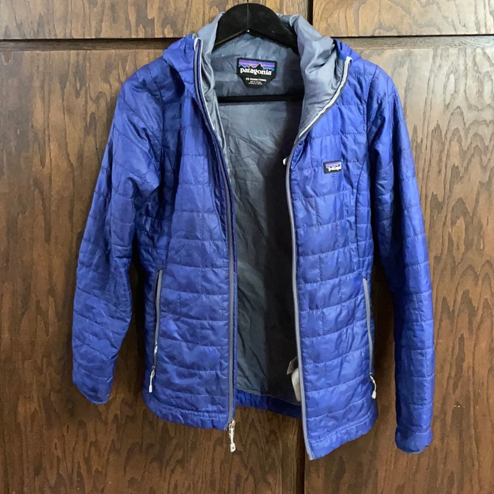 Patagonia XS nano puff hoodie women’s XS